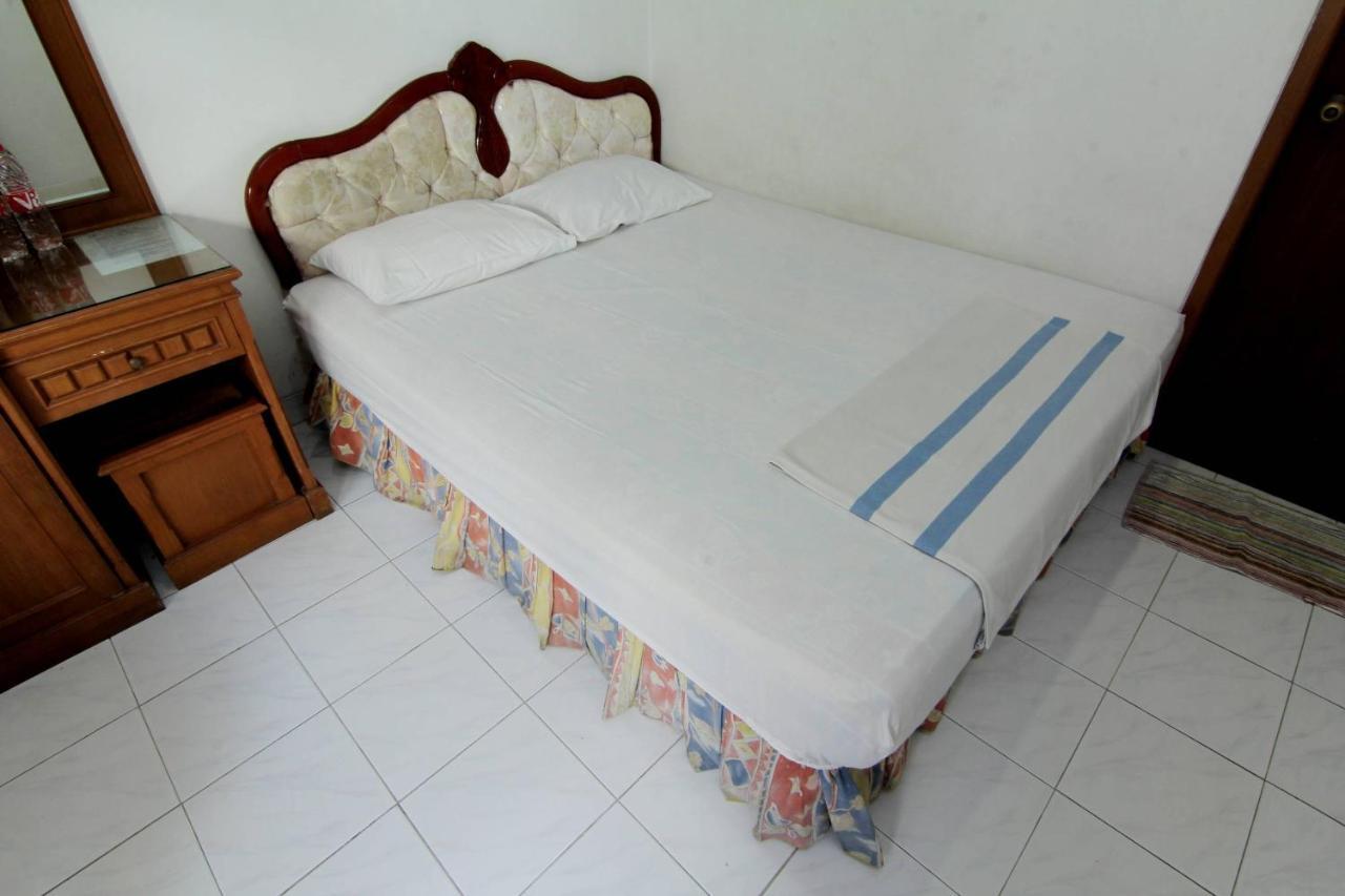 Hotel Fevytra Syariah Yogyakarta Eksteriør billede